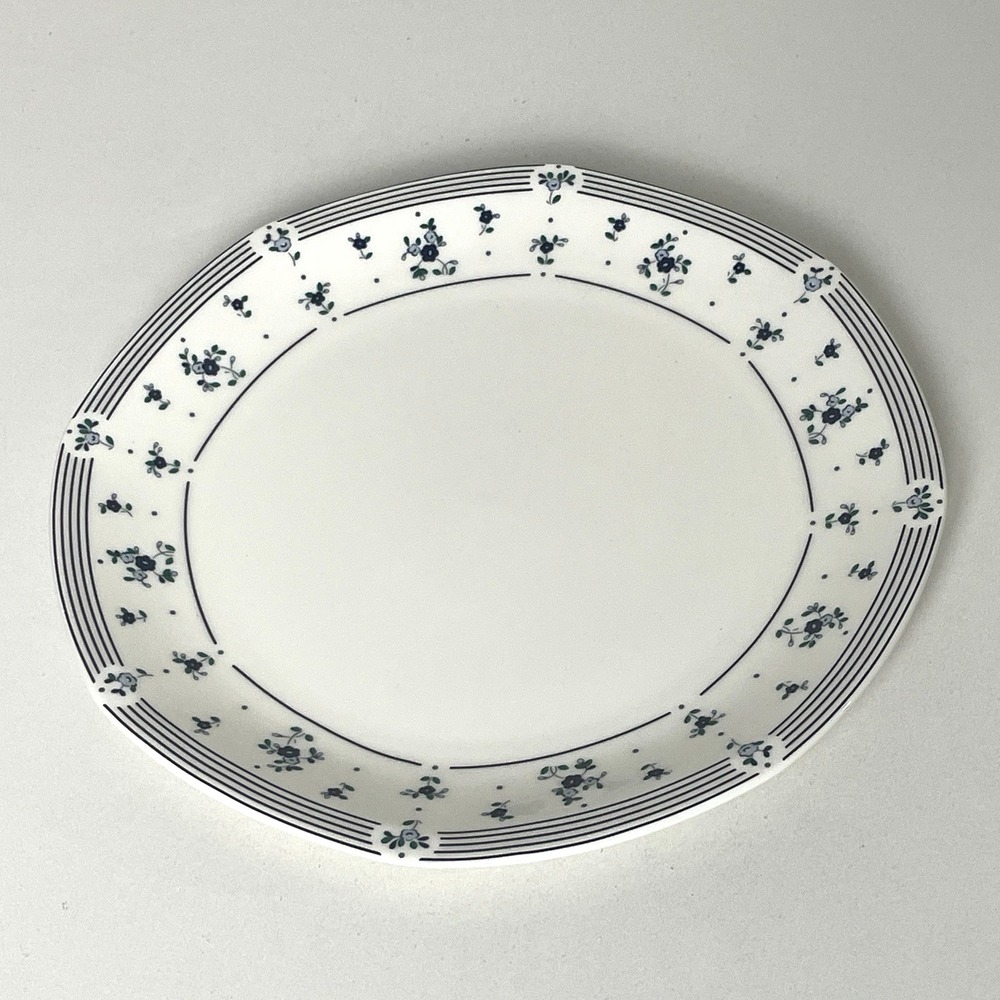 Royal Doulton Calico Blue Dinner Plate 10. 5" Blue & White Flawless